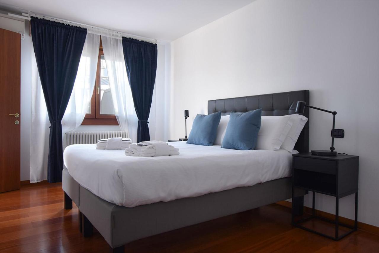 Welc-Om Padova Business Luxury Terrace Apartment Bagian luar foto