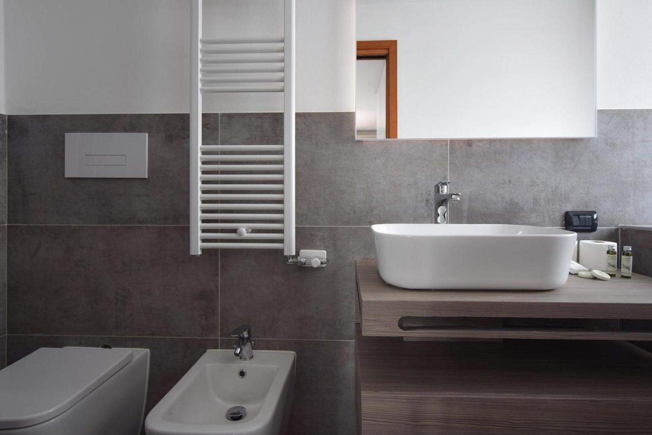 Welc-Om Padova Business Luxury Terrace Apartment Bagian luar foto